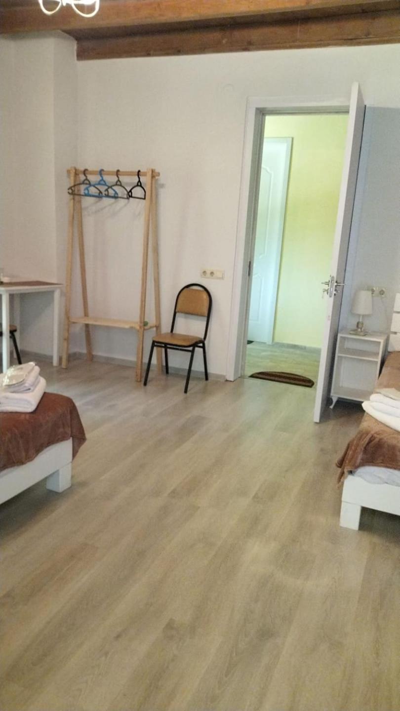 Hotel Alismereti Zekari Екстер'єр фото