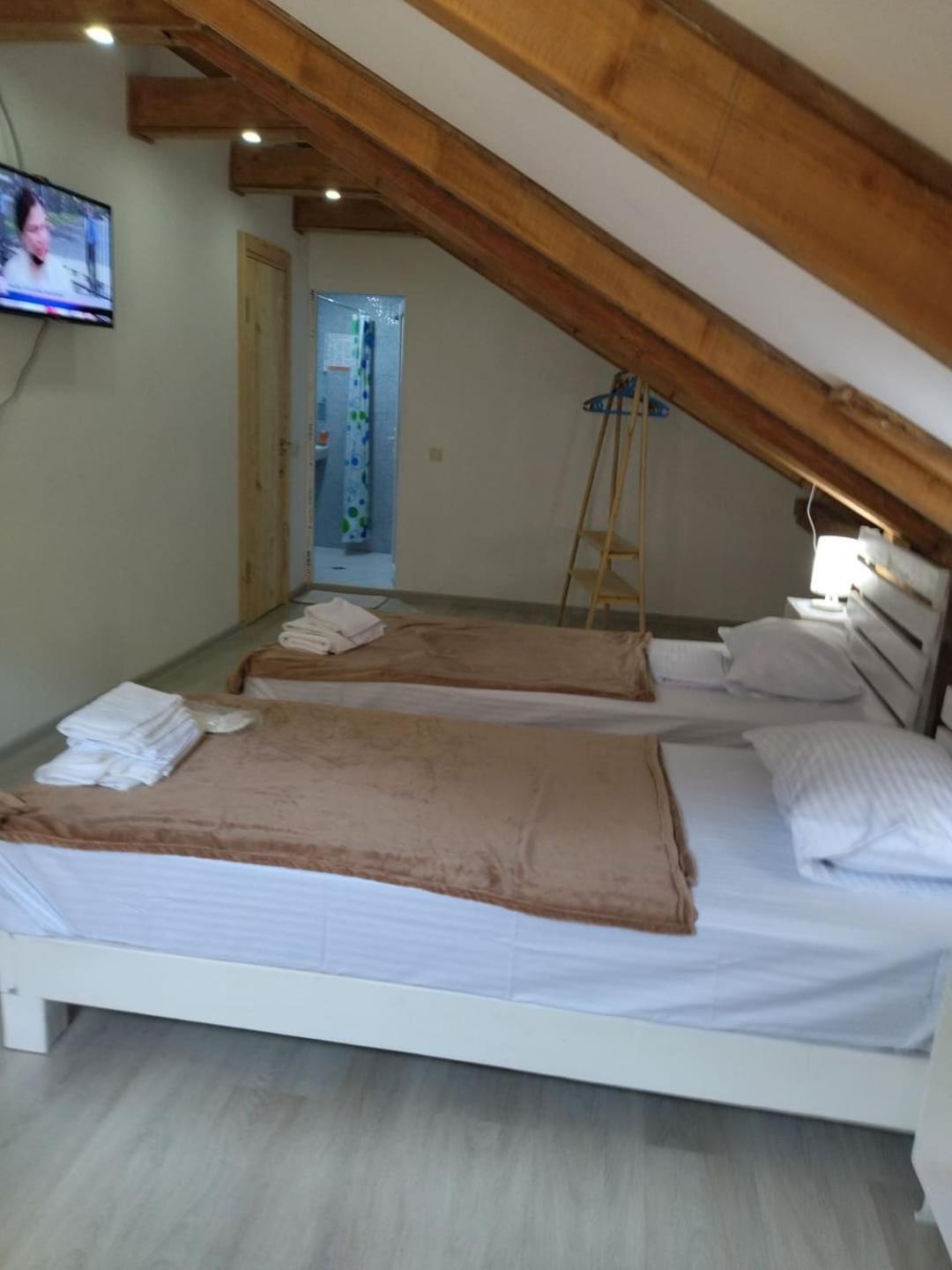Hotel Alismereti Zekari Екстер'єр фото