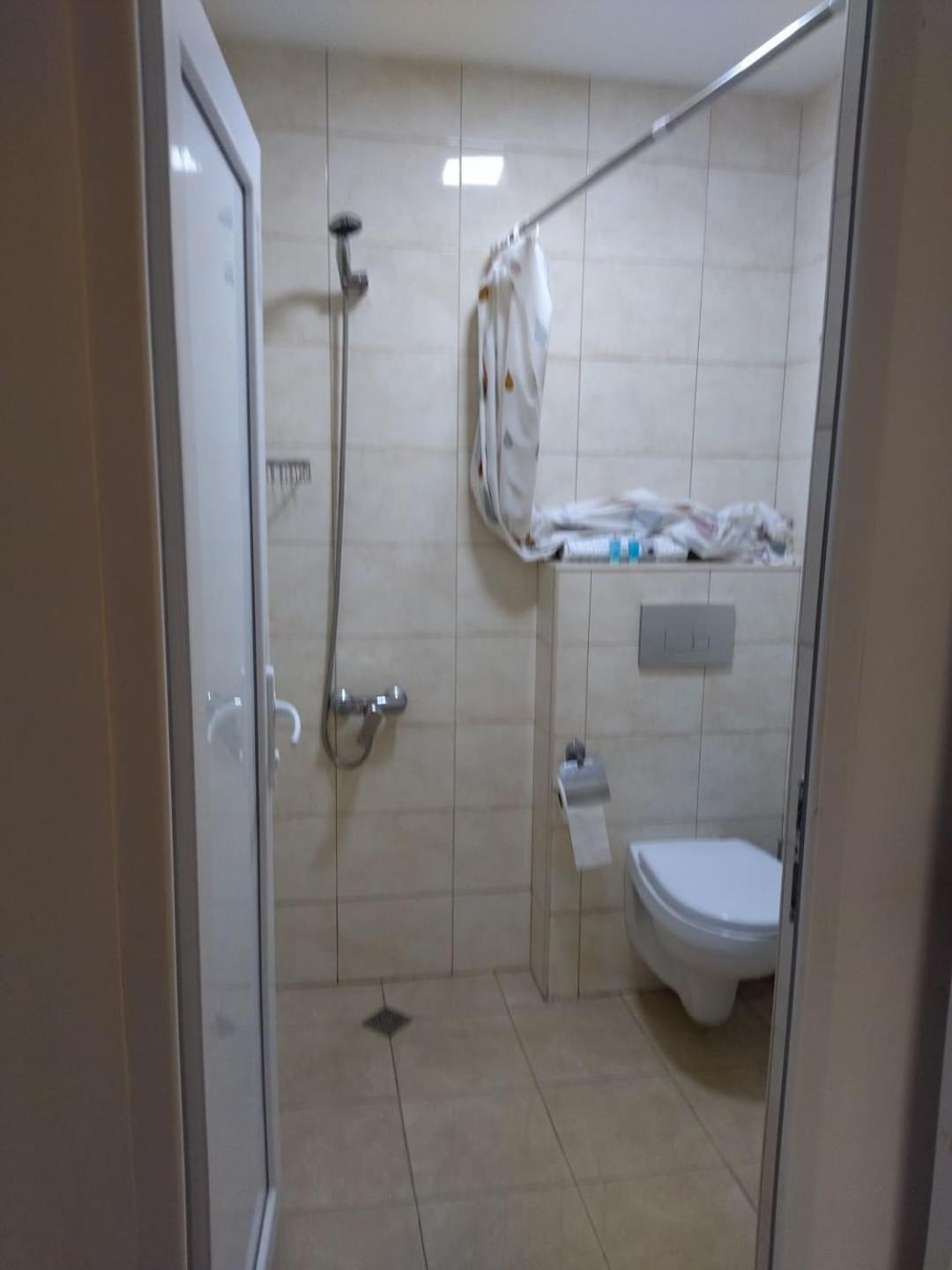 Hotel Alismereti Zekari Екстер'єр фото